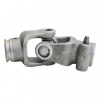 Карданний шарнір 140.КТ20Н (Хрестовина 23,84х61,35 вилка 6 шліців + вилка під трубу Т20-Н)